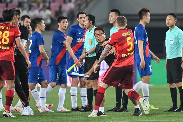 探讨国米转会：为何我们喜欢年轻球员的成长历程？